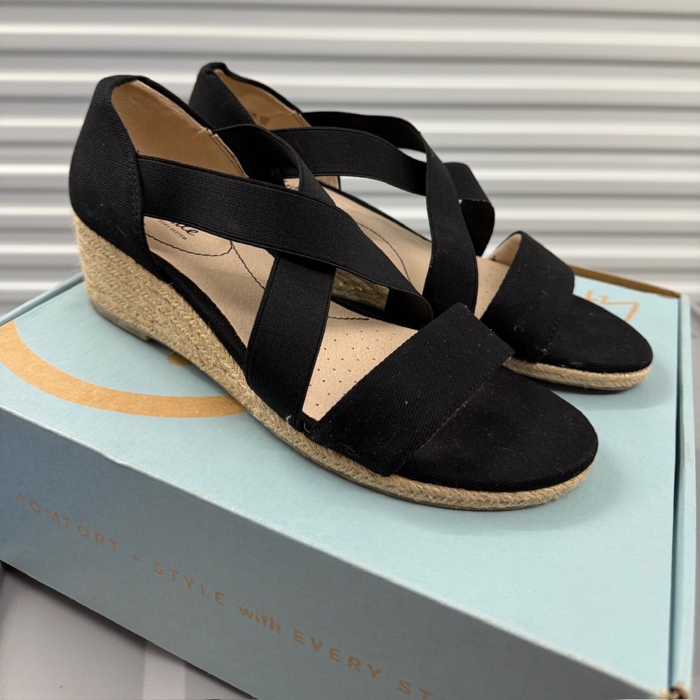 Life Stride Black Espadrille Wedge Sandals